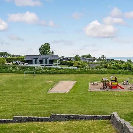 Beautiful In With Wifi Holiday home